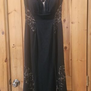 Xscape off the shoulder Black Lace Dress 10p